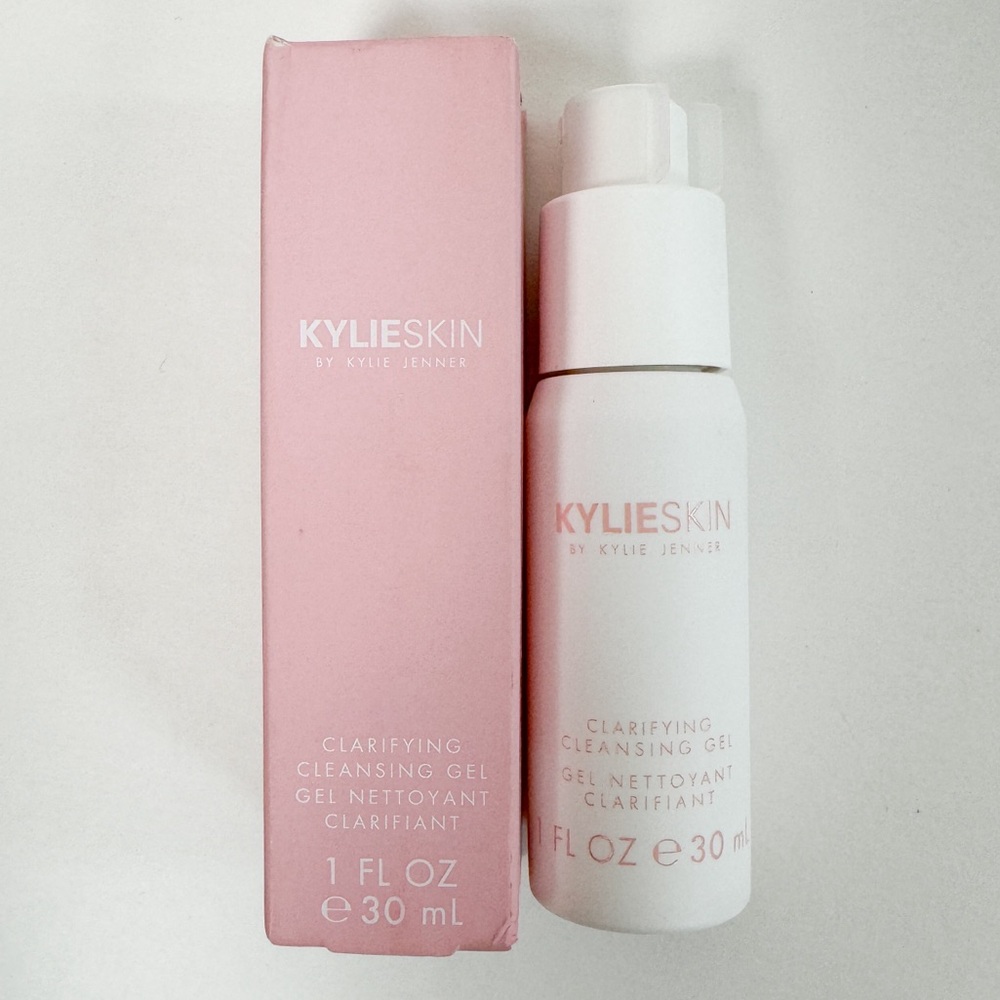 🎉3 for $30🎉 KylieSkin Clarifying Cleansing Gel 30ml